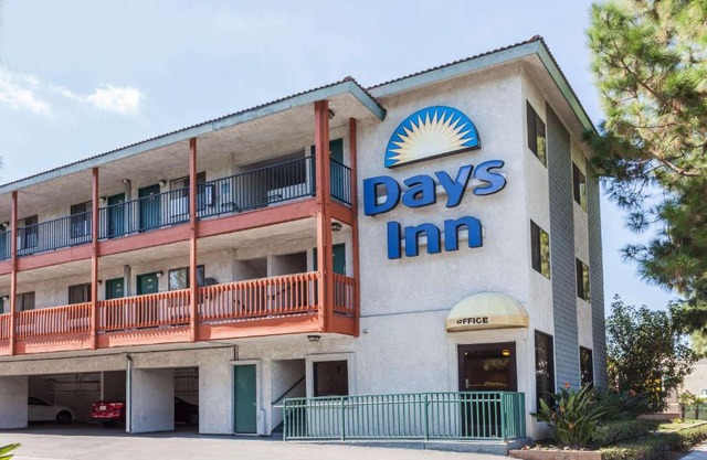 Days Inn 