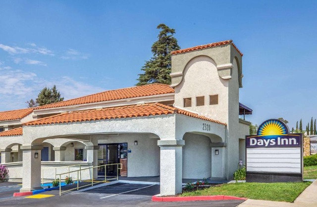 Days Inn 