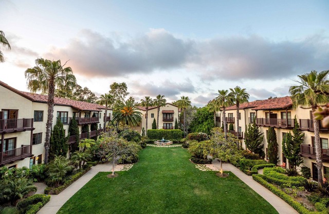 Estancia La Jolla Hotel & Spa