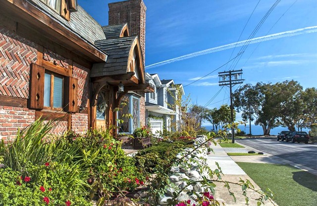 European Elegance Ocean Bluffs