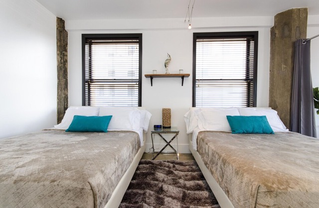 Fully Furnished Suite in DTLA Fashion District