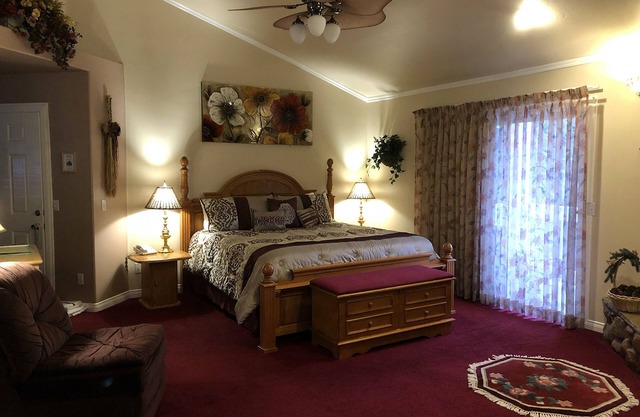Giant Oaks Lodge - 2 Bed Spa Lodge 110