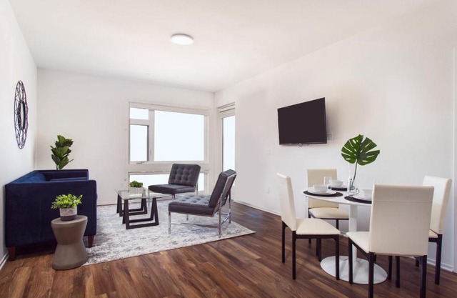 Glendale Luxury Penthouse