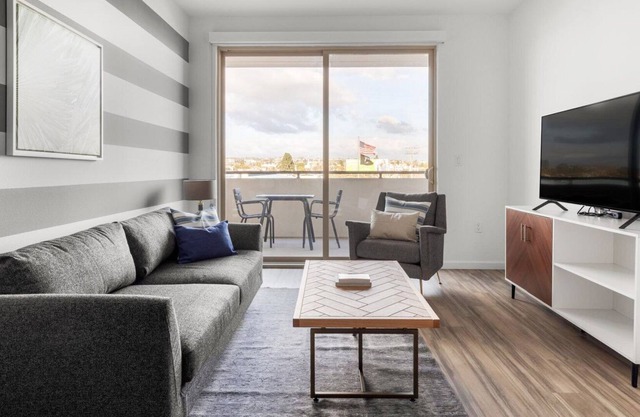 Hip Westchester 1BR w/ Gym, Pool, nr. Venice Beach, by Blueground