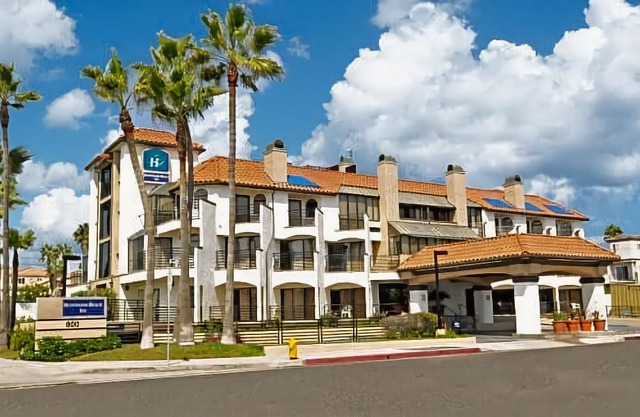 Huntington Beach Inn 
