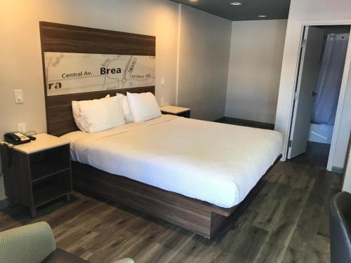 Hyland Motel Brea 
