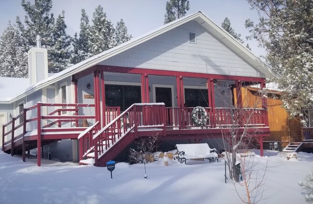 Lazy Bear Cabin