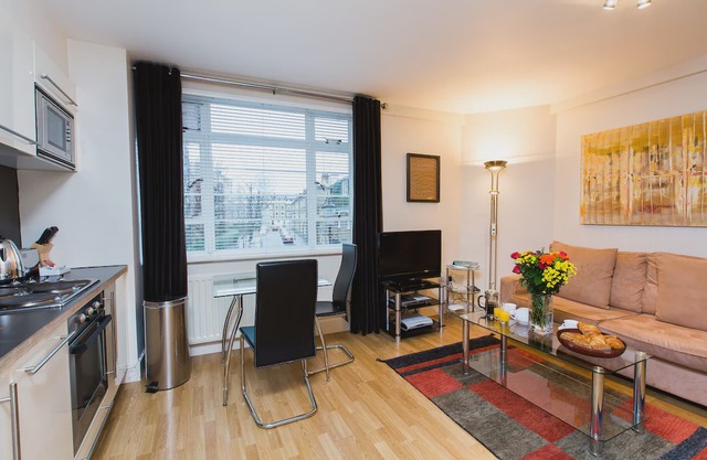 Lovely Studio Serviced Apartment in Chelsea - NGH