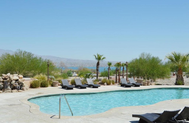 Luxurious Havasu Lake View Home