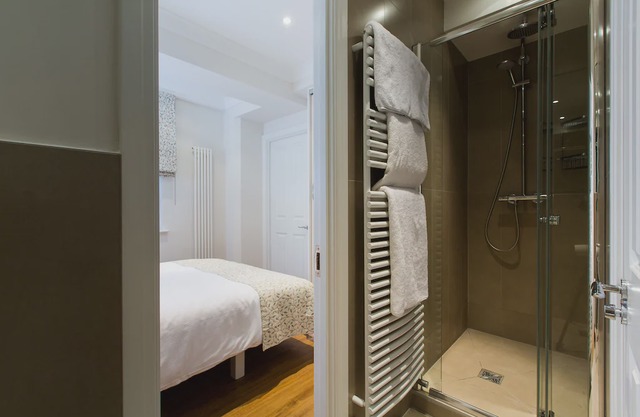 Modern 1-Bedroom Apartment in Chelsea - NGH