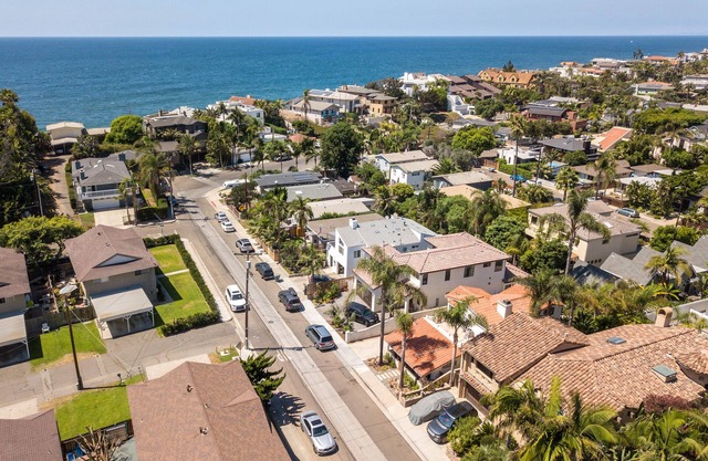Moonlight Beach Luxury Home