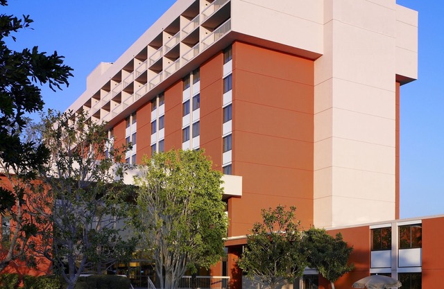 Ontario Airport Hotel and Conference Center