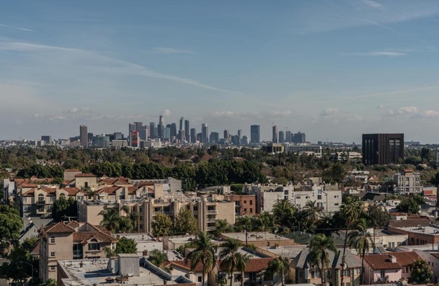 Popular 2 bedroom condo near the Grove