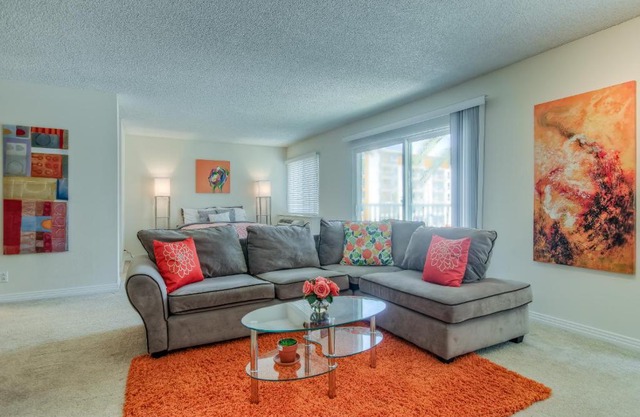 Prime Marina Del Rey ❤ 1Br, 1Den, 3Beds
