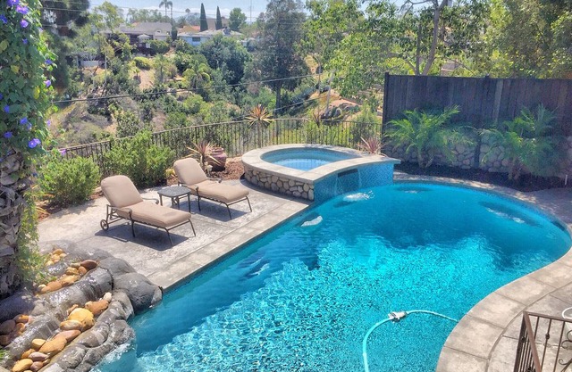 REDUCED!!! KENSINGTON CANYON- Kensington, San Diego