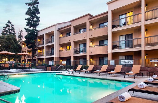 Sonesta Select Los Angeles LAX El Segundo