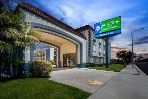 Surestay Hotel 