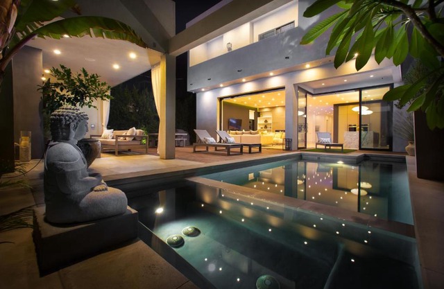 Sycamore Villa