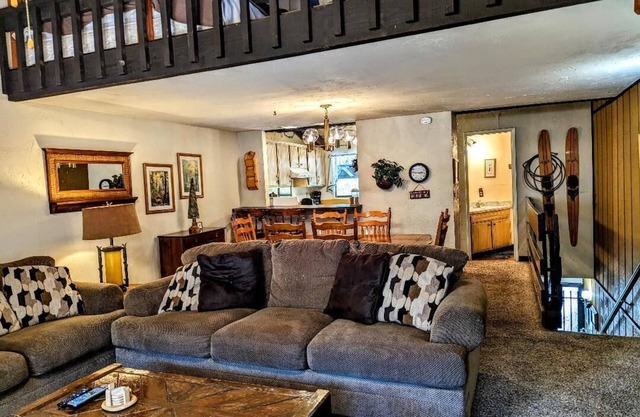 Unbeatable Location at Snow Summit – 2BR Townhouse Retreat