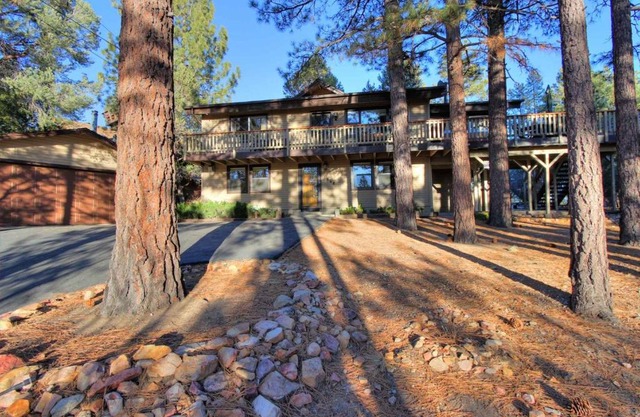 Whispering Bear Lodge