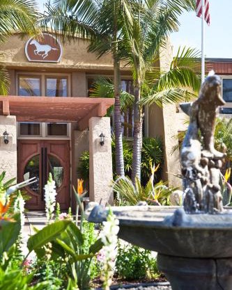 Winners Circle Resort