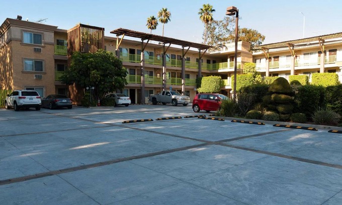 Eagle Rock Hotel | 100 m² Hotel ∙ 127 guests