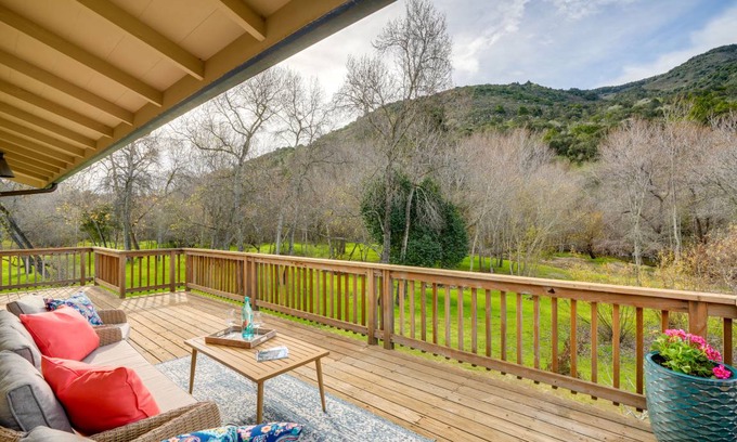 Carmel House | 102 m² House ∙ 2 bedrooms ∙ 6 guests