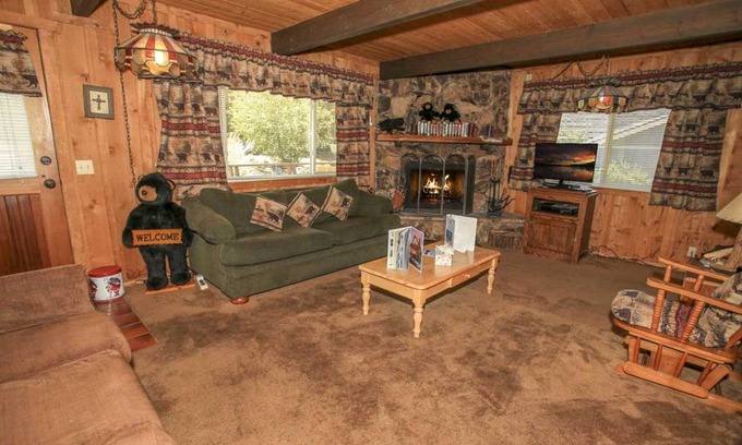 Big Bear House | 103 m² House ∙ 2 bedrooms ∙ 6 guests