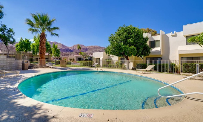 Palm Desert Apartment | 104 m² Apartment ∙ 2 bedrooms ∙ 4 guests
