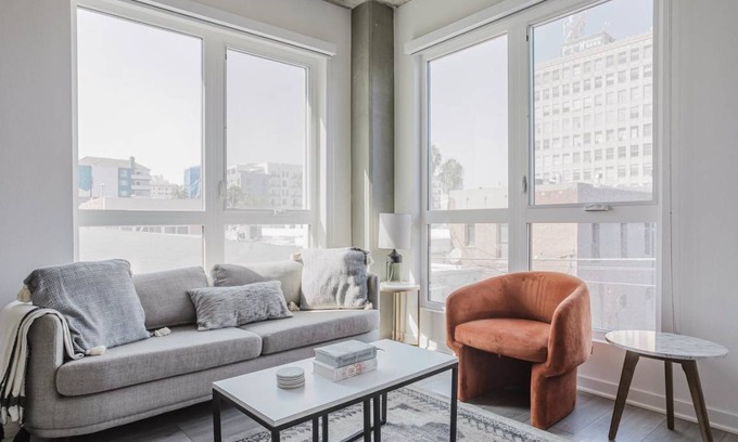 Downtown Long Beach Apartment | 108 m² Apartment ∙ 2 bedrooms ∙ 4 guests