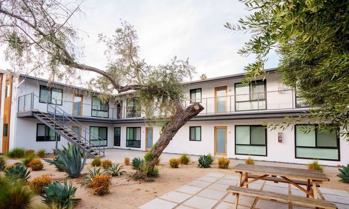 Santa Ana Apartment | #11~🔥LUX 1BD🔥6Mi→Disney🏰 1min→DTSA☆W/Parking 😍