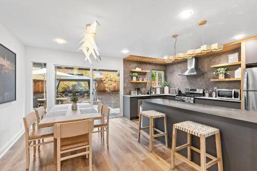 Hathaway House | 110 m² House ∙ 3 bedrooms ∙ 7 guests