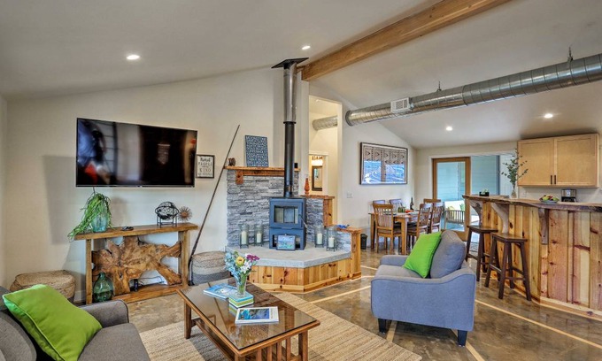 Blue Lake House | 111 m² House ∙ 3 bedrooms ∙ 7 guests