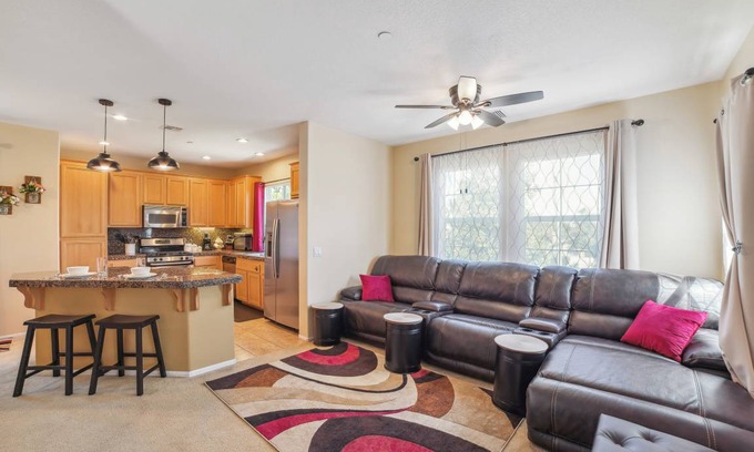 Moreno Valley Apartment | 113 m² Apartment ∙ 2 bedrooms ∙ 4 guests