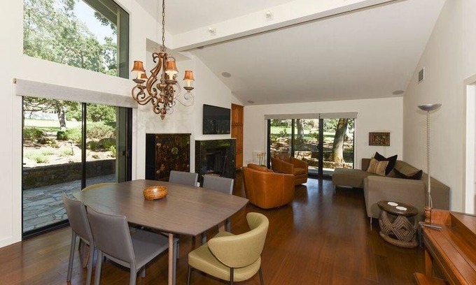 Napa Condo | 115 m² Condo ∙ 3 bedrooms ∙ 6 guests
