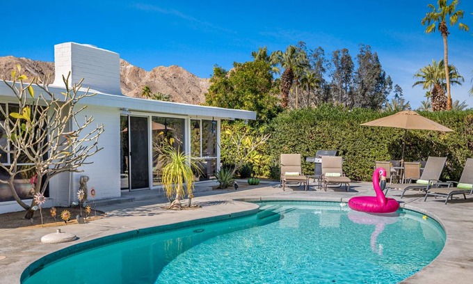 Magnesia Falls Cove House | 116 m² House ∙ 2 bedrooms ∙ 6 guests