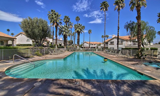 Palm Desert Villa | 120 m² Villa ∙ 2 bedrooms ∙ 4 guests