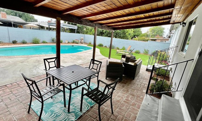 Lake Balboa House | 121 m² House ∙ 3 bedrooms ∙ 6 guests