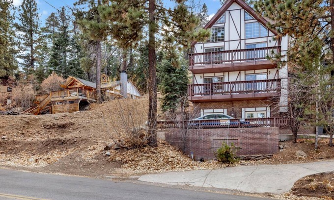 Big Bear Lake Cabin | 123 m² Cabin ∙ 3 bedrooms ∙ 7 guests
