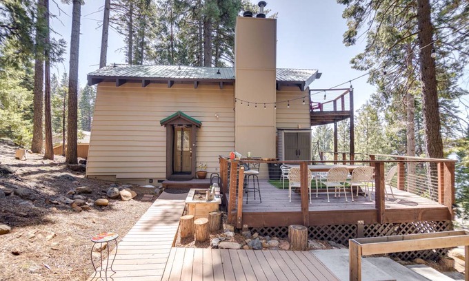 Lake Almanor Country Club House | 128 m² House ∙ 2 bedrooms ∙ 6 guests