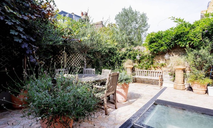 St. Mary's Park House | 129 m² House ∙ 4 bedrooms ∙ 9 guests