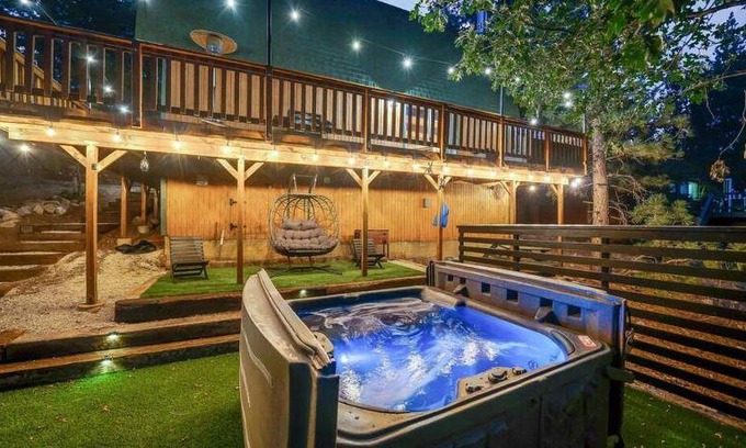 Sugarloaf House | 131 m² House ∙ 3 bedrooms ∙ 8 guests