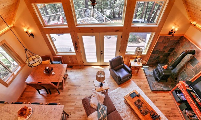 East Shore House | 132 m² House ∙ 3 bedrooms ∙ 8 guests