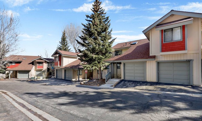 Big Bear Lake Condo | 135 m² Condo ∙ 2 bedrooms ∙ 6 guests