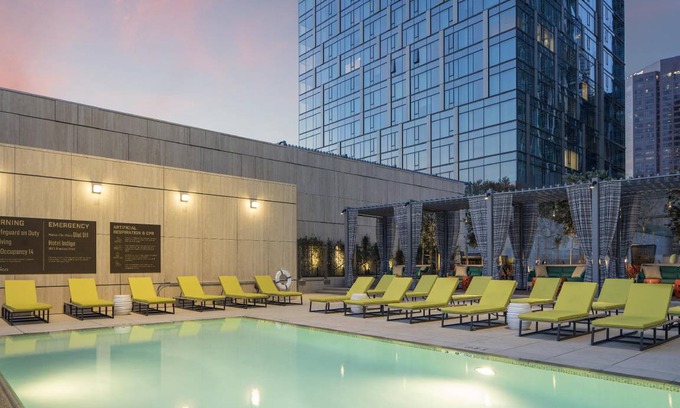 Downtown Los Angeles Hotel | 135 m² Hotel ∙ 127 guests