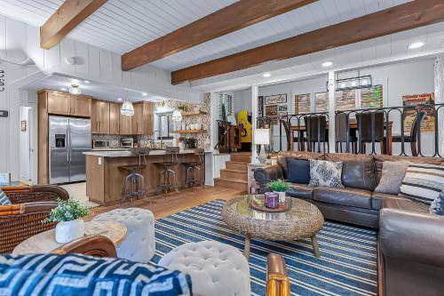 Blue Jay House | 137 m² House ∙ 3 bedrooms ∙ 8 guests