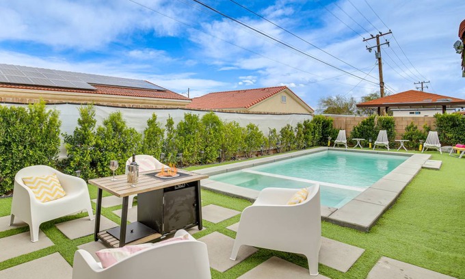 Desert Hot Springs House | 139 m² House ∙ 4 bedrooms ∙ 10 guests