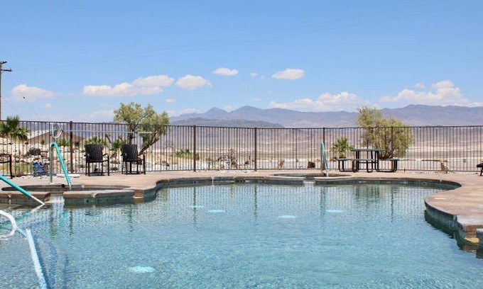 Tecopa House | 139 m² House ∙ 3 bedrooms ∙ 6 guests