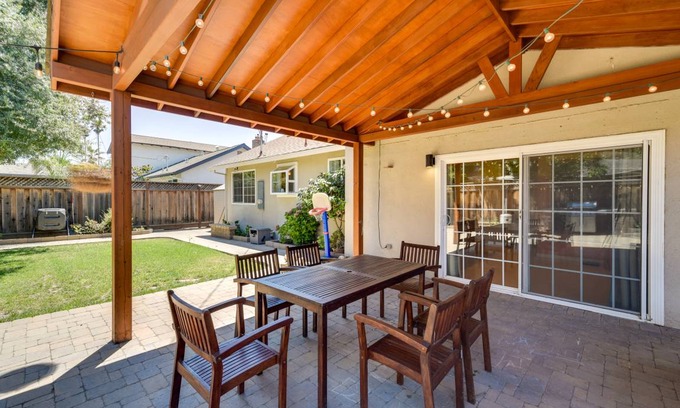 Campbell House | 139 m² House ∙ 2 bedrooms ∙ 5 guests