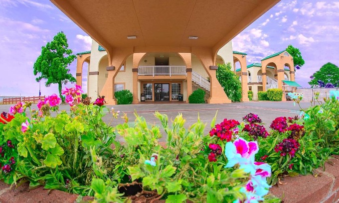 Crescent City Hotel | 14 m² Hotel ∙ 127 guests